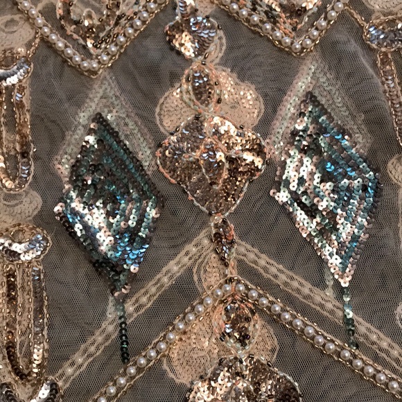 Top - Picture 4 of 4